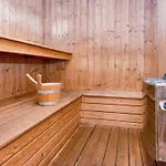 Luxury Pool House Stay *