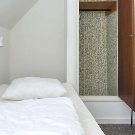 Luxury Pool House Retreat - By Traum *