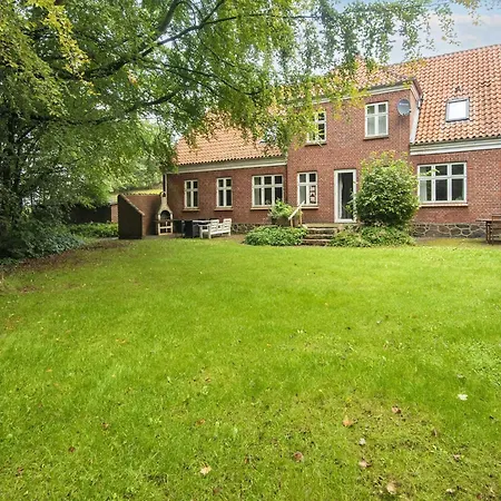 Luxury Pool House Retreat - By Traum