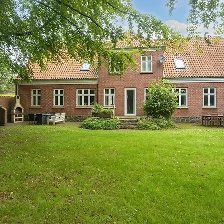 Luxury Pool House Retreat - By Traum